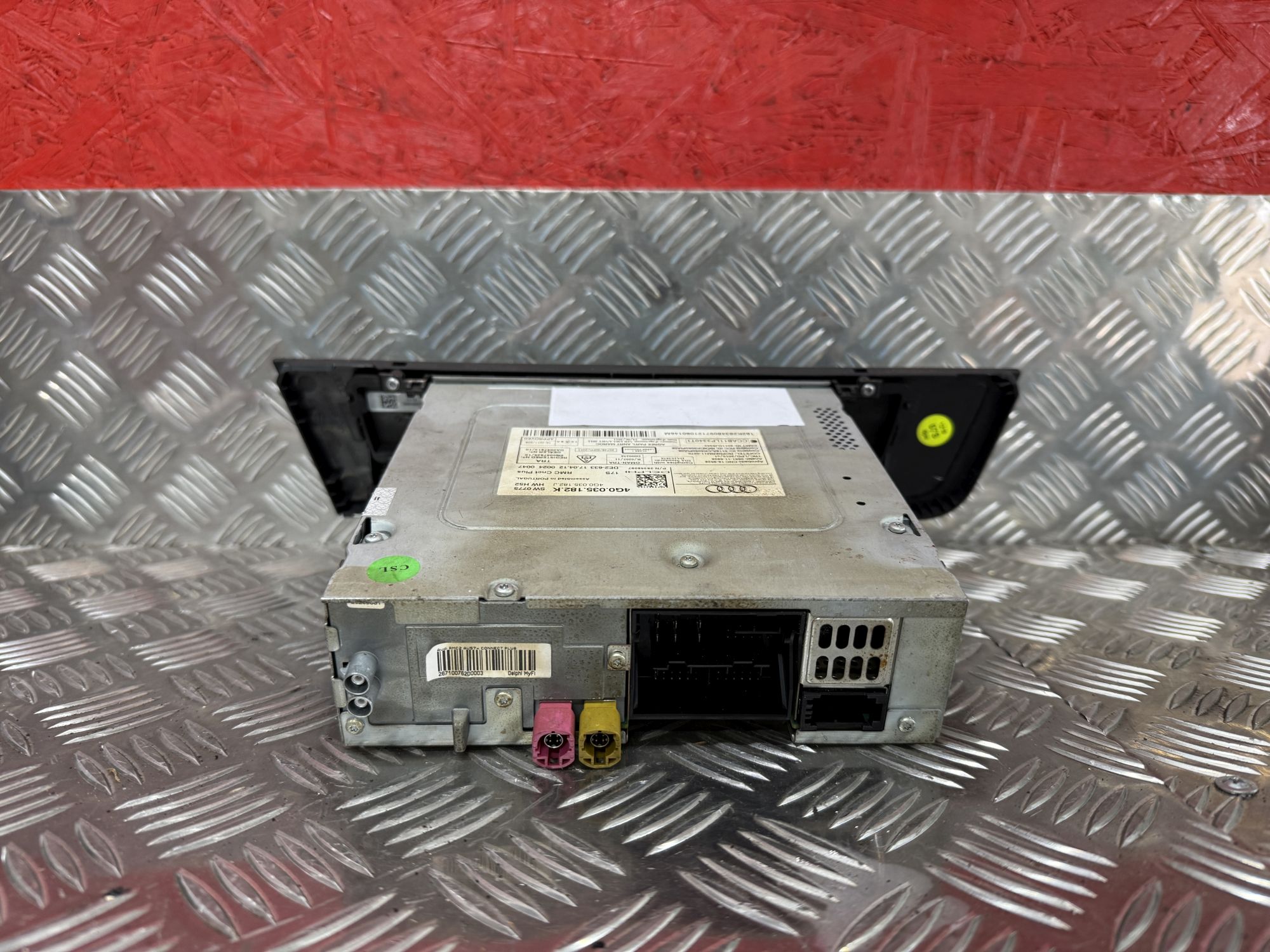 Cd měnič / Cd changer AUDI A6 C7 4G0035182K / 4G0035182J