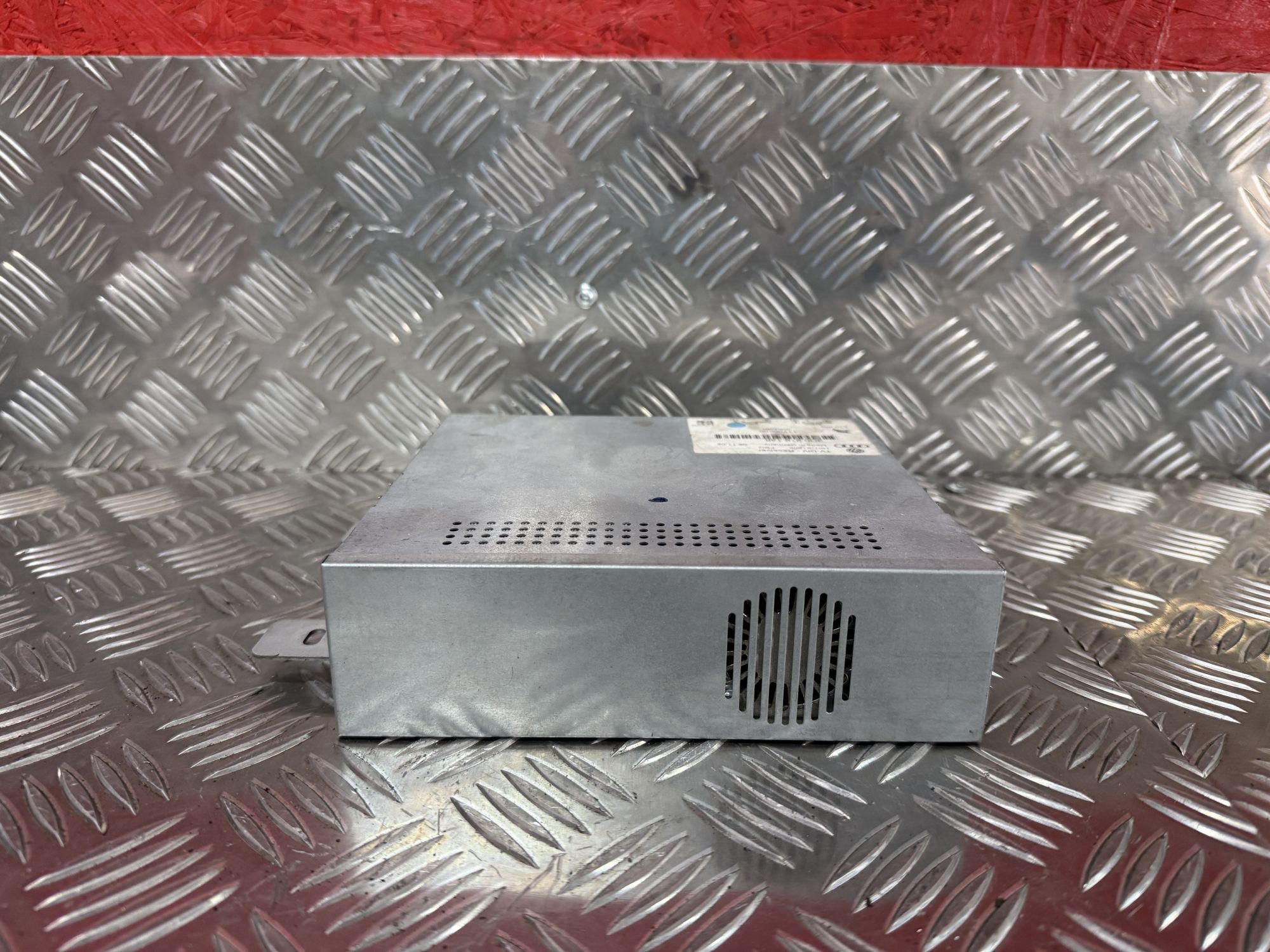 Tv tuner radia Vw Phaeton 3D0919146