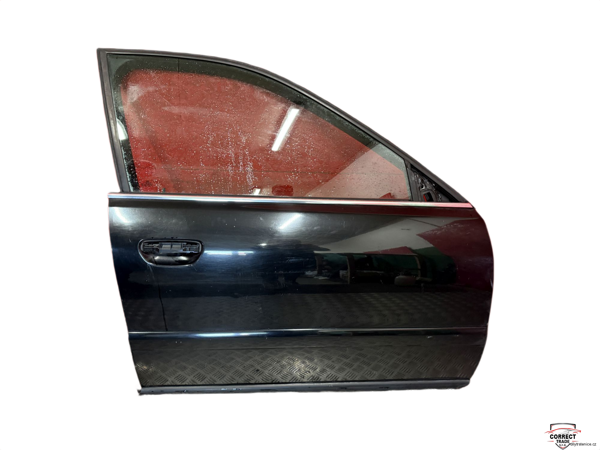 Pravé přední dveře Audi A4 B5 Facelift