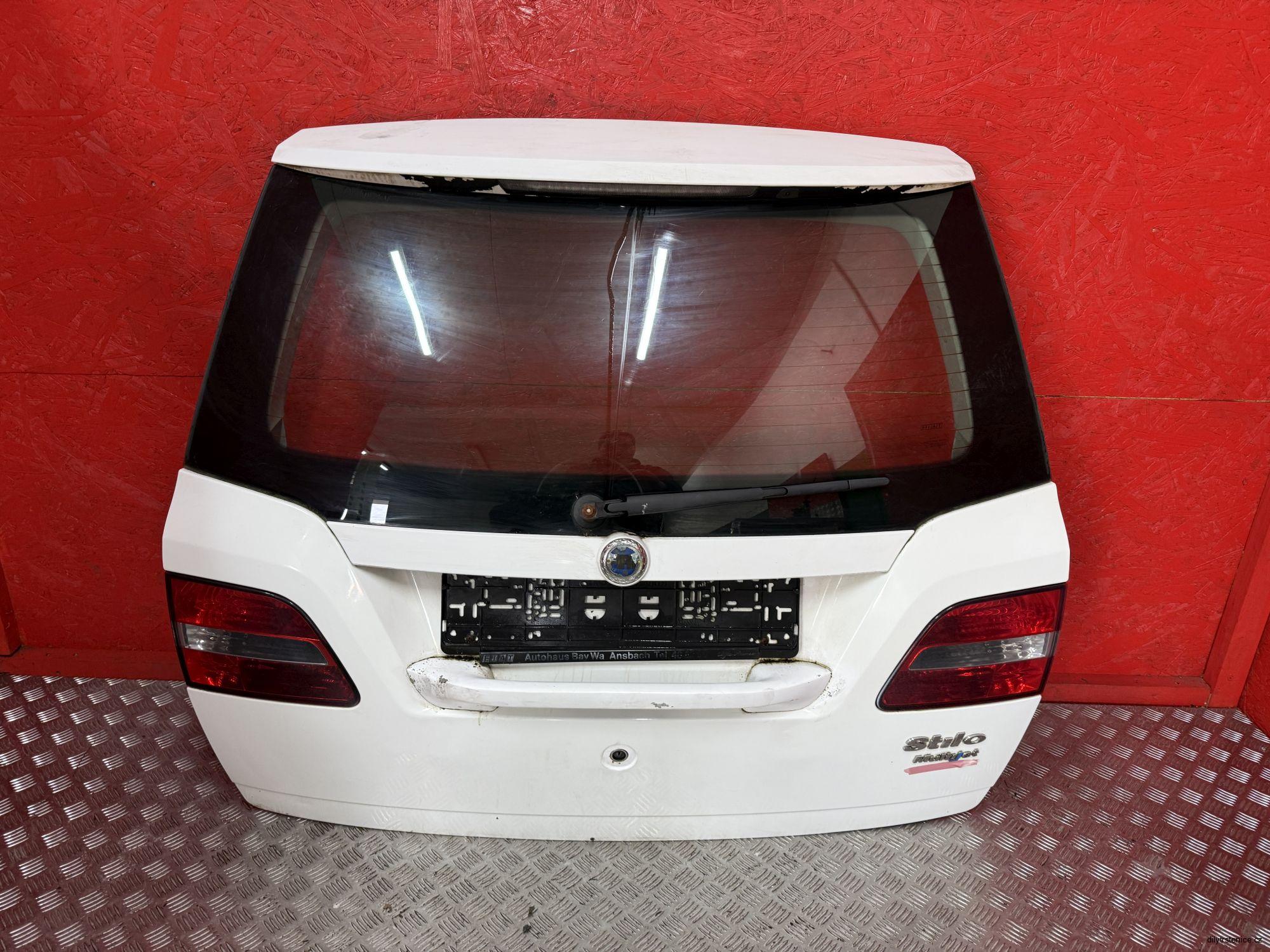 Páté dveře kufru Fiat Stilo combi 2001-2007 bílé 