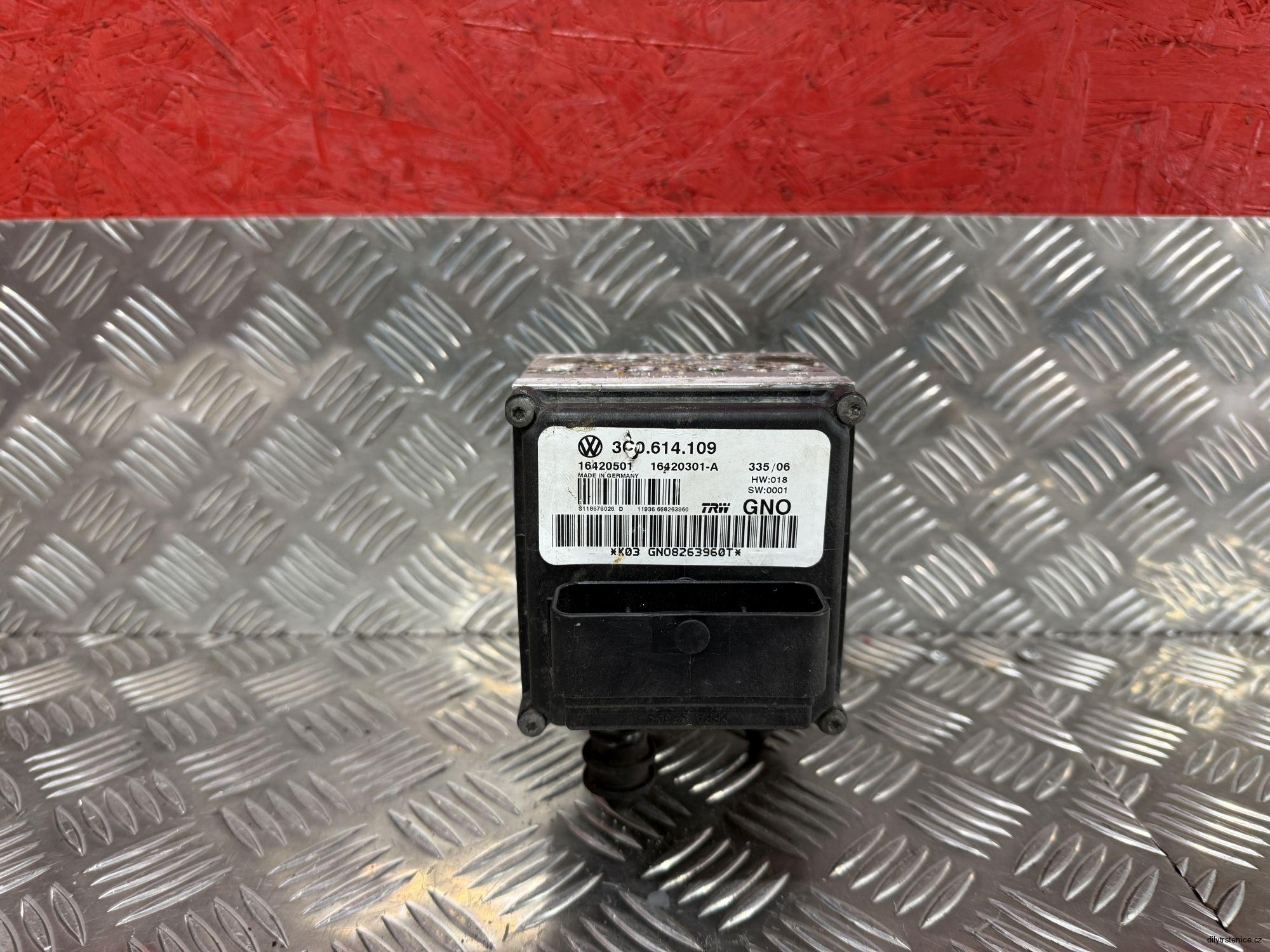 Řídicí jednotka ABS Vw Passat B6 3C0614109