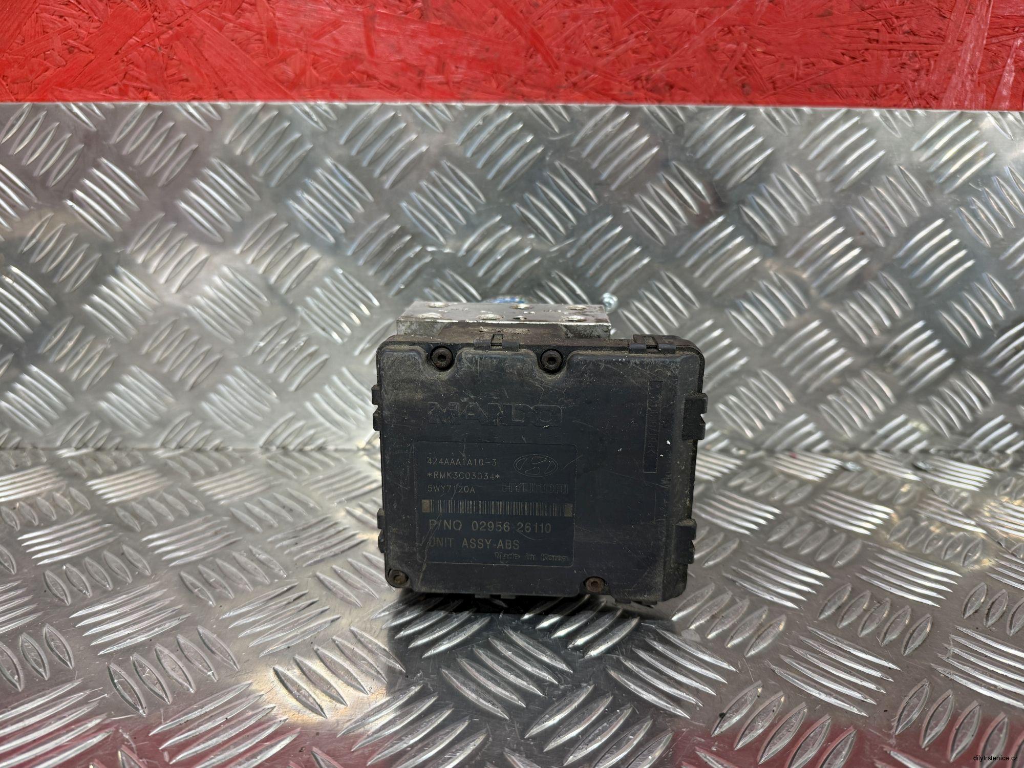 Řídicí jednotka ABS Hyundai Santa Fe 58900-26160  BH60104210