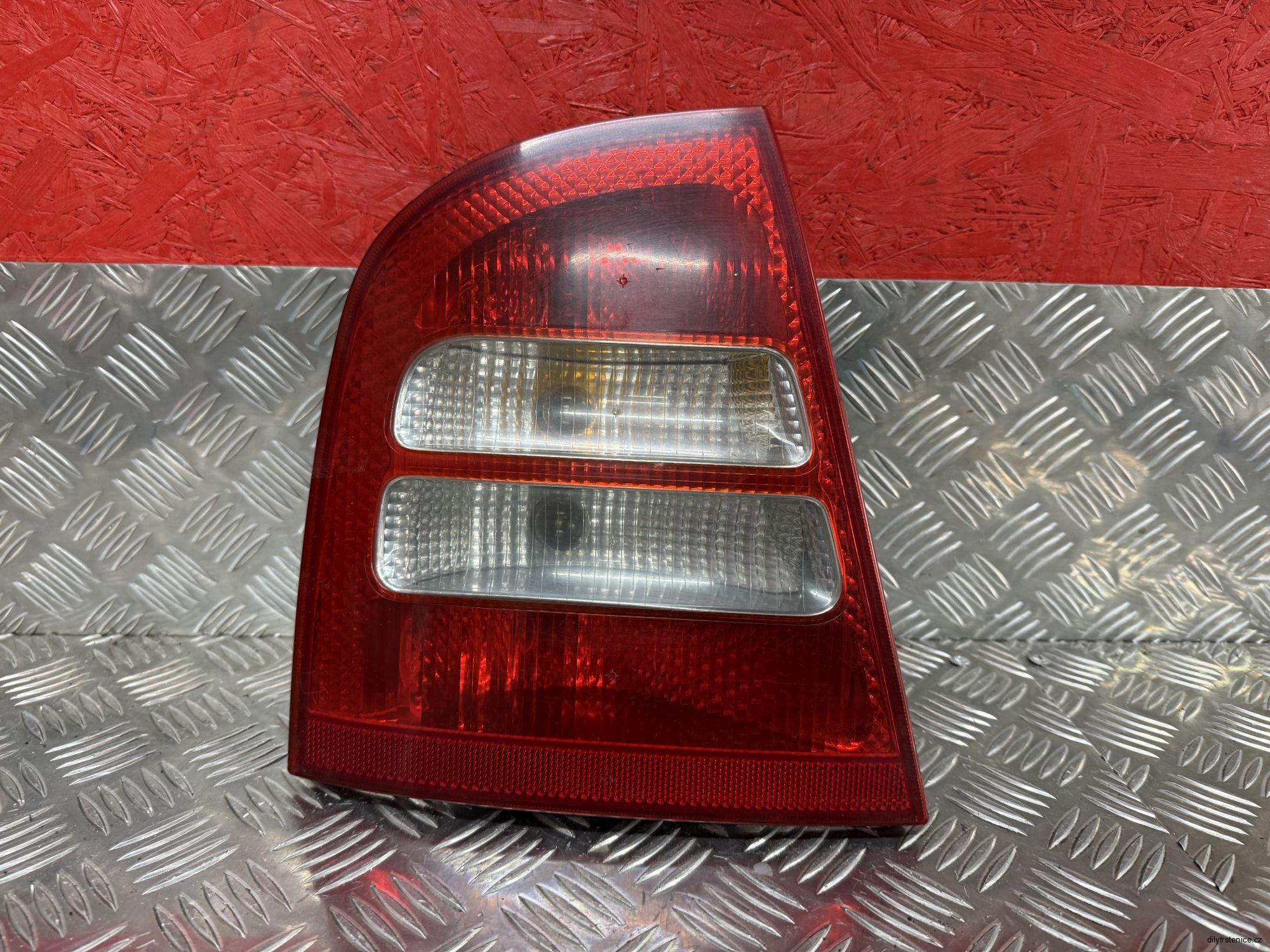 Levé zadní světlo Škoda Octavia I 1U6945095