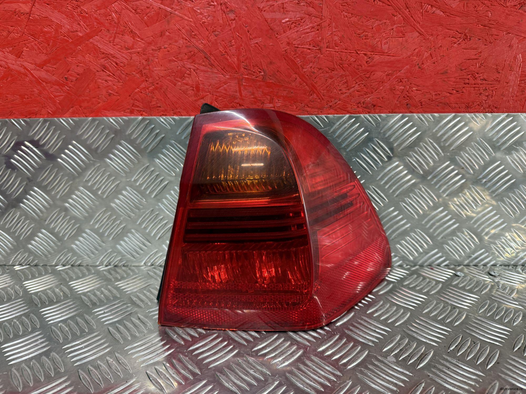 Pravé zadní světlo BMW E91 7160062