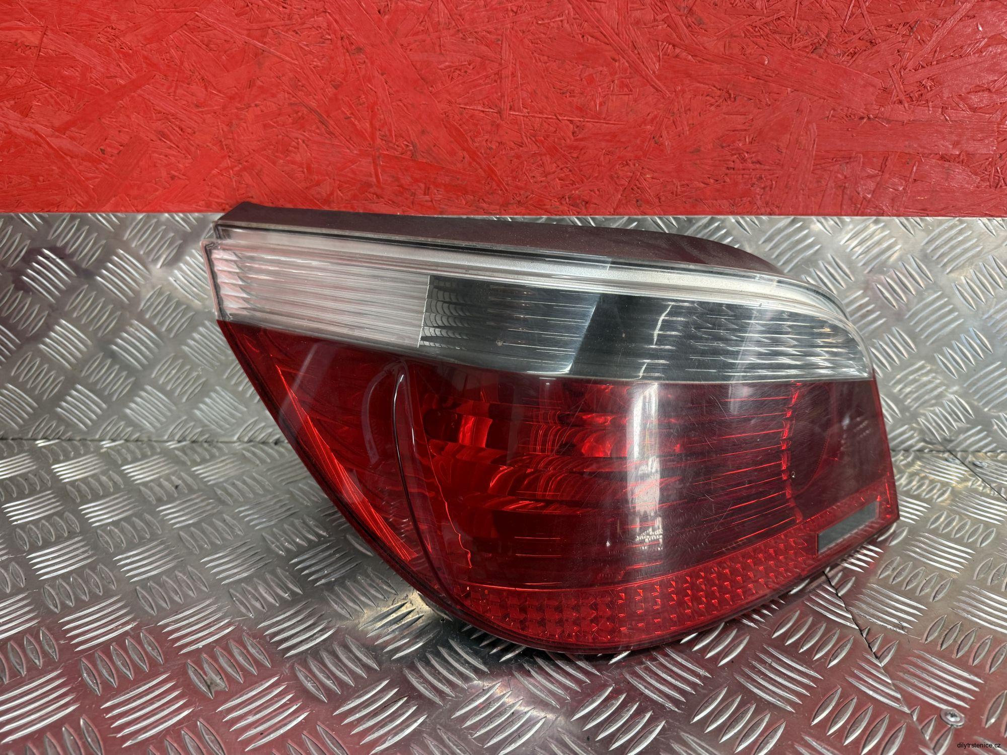 Levé zadní světlo BMW E60 6910767