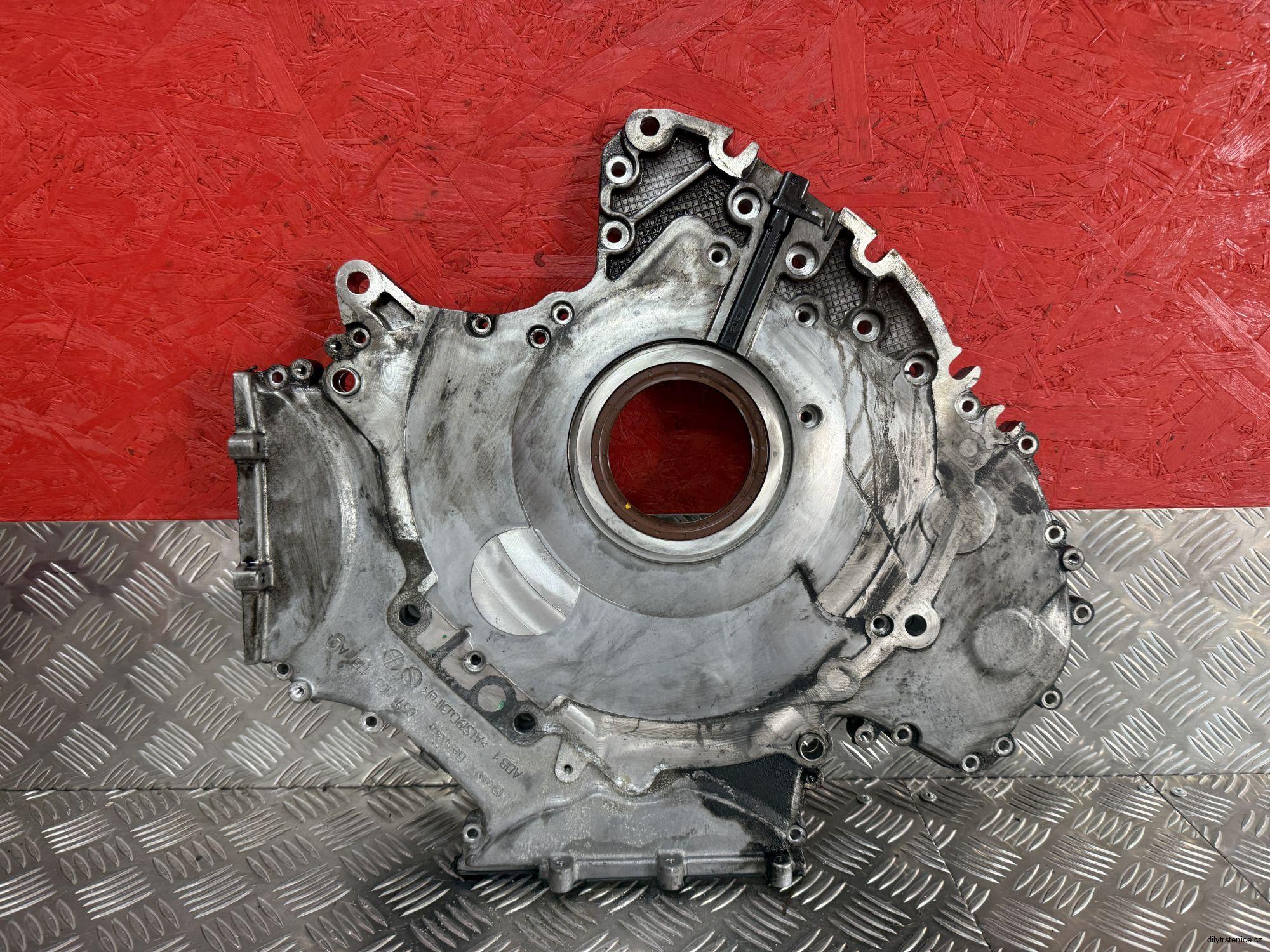 Kryt rozvodů, prsa motoru 4.2 TDI 258kw CDSB 057103173AL