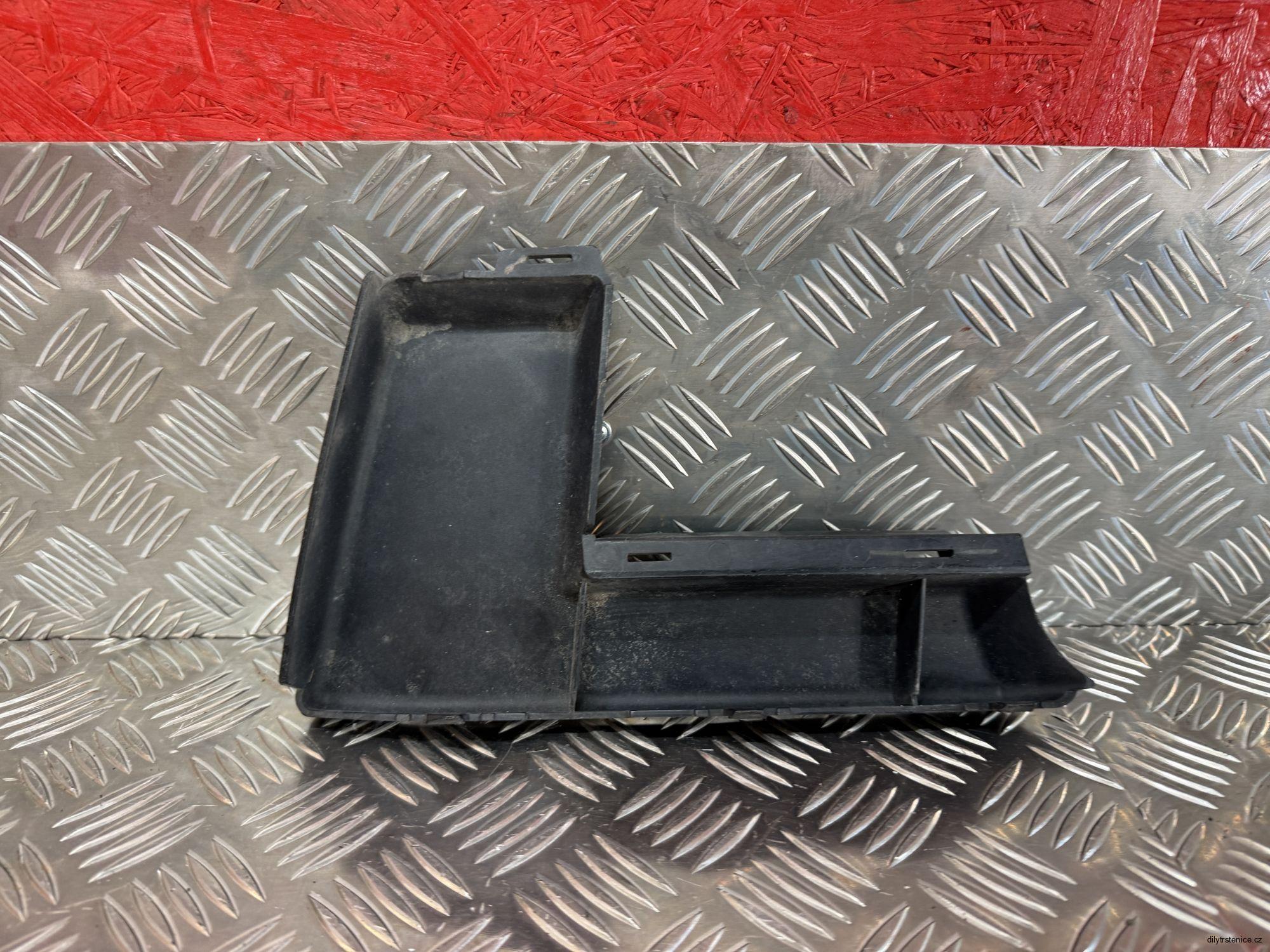 Levý držák mřížky chladiče Audi A8 4H D4 4H0853949