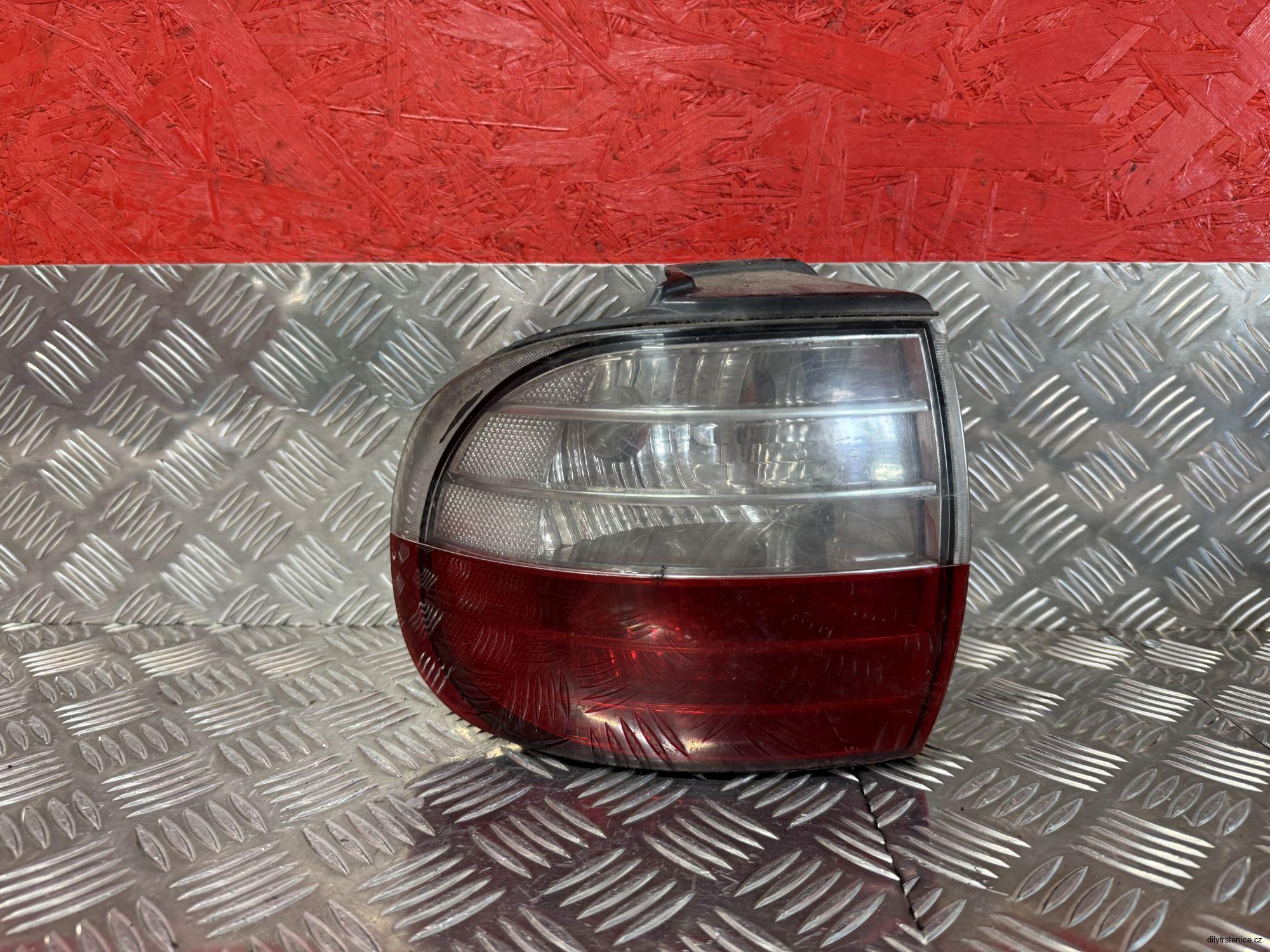 Levé zadní vnější světlo Hyundai H1 92401-4A6