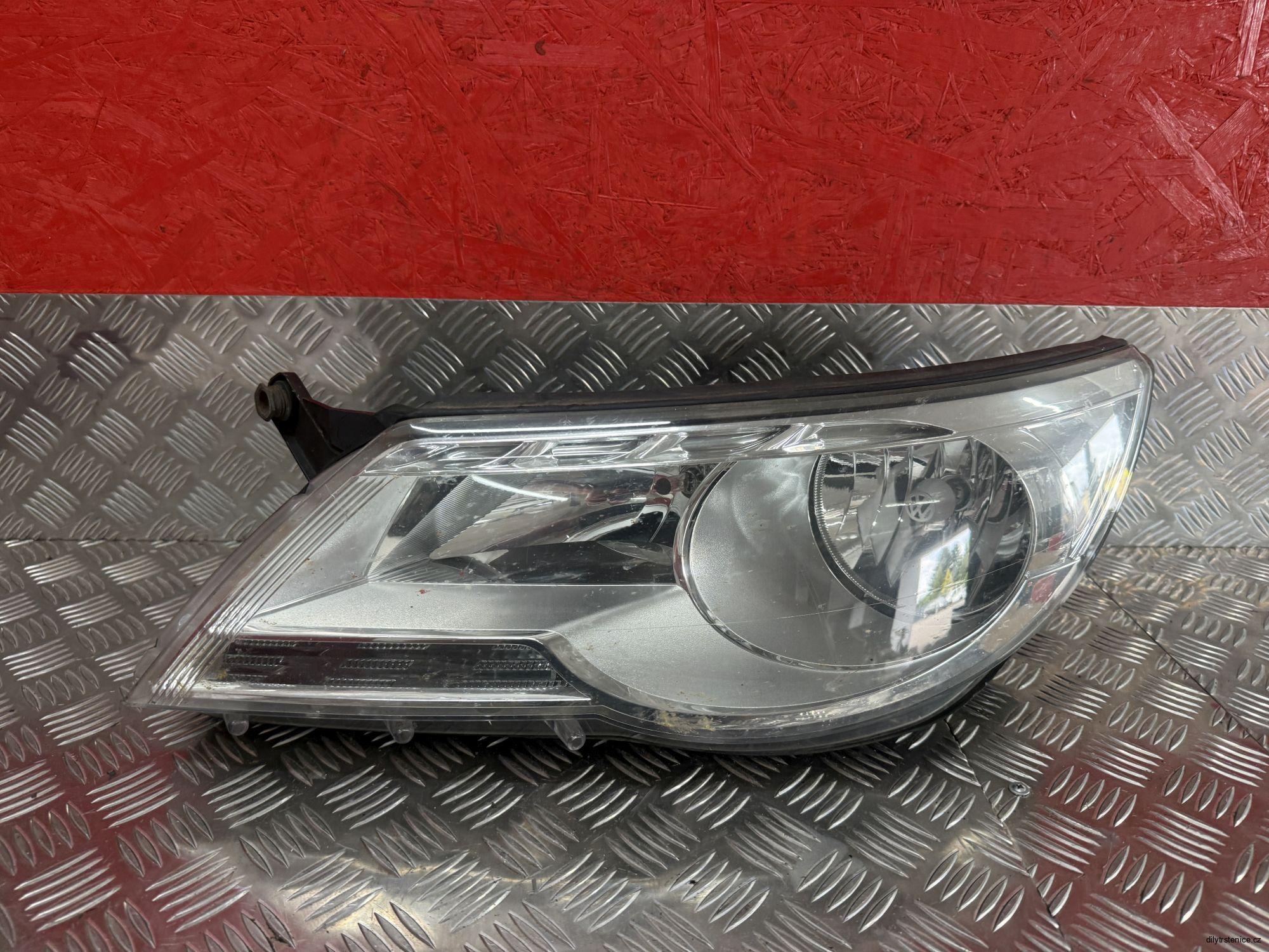 Levé přední světlo Vw Tiguan 5N 5N2941031K - na náhradní díly 