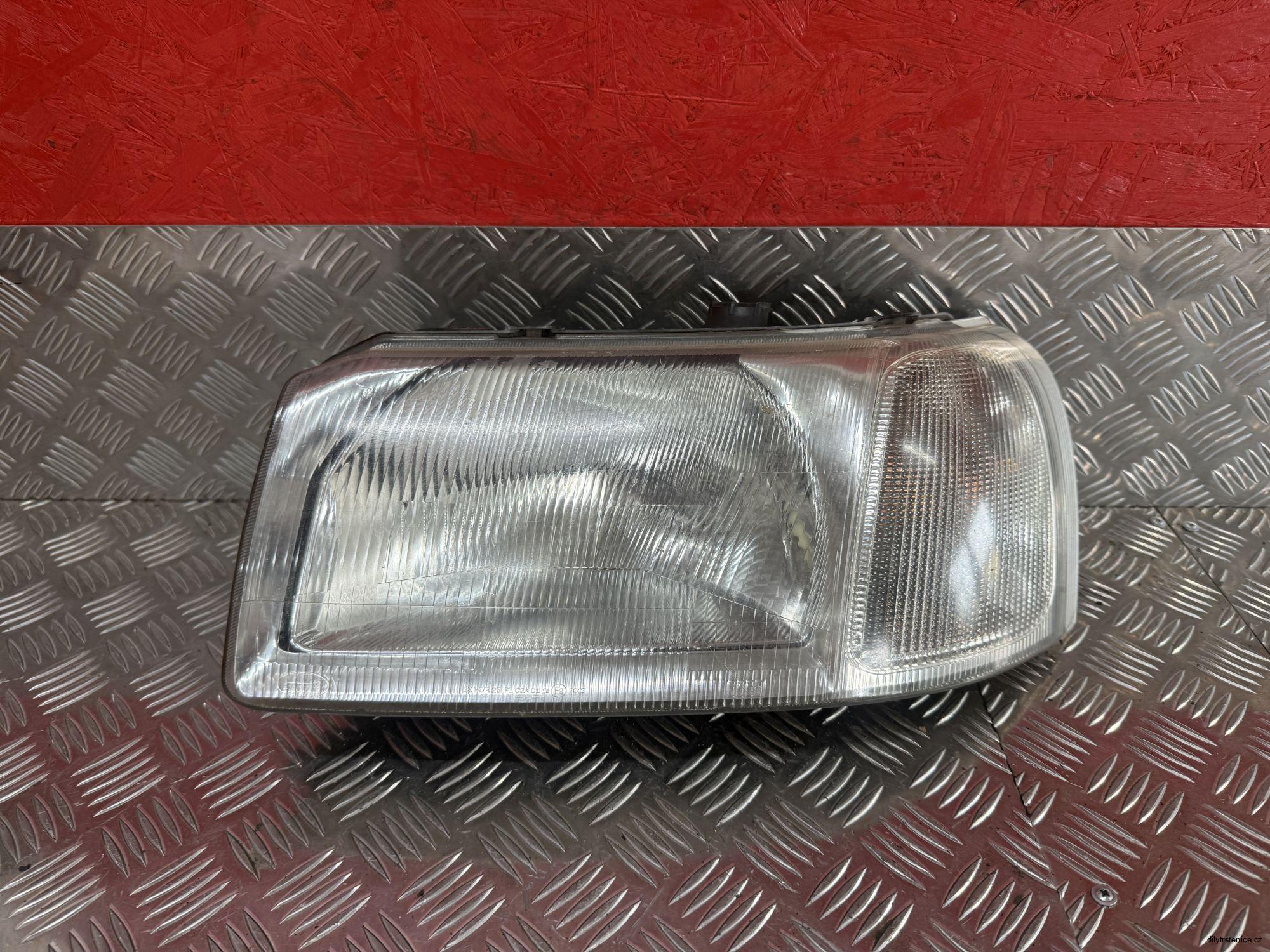 Levé přední halogenové světlo Land Rover Freelander I 89025904