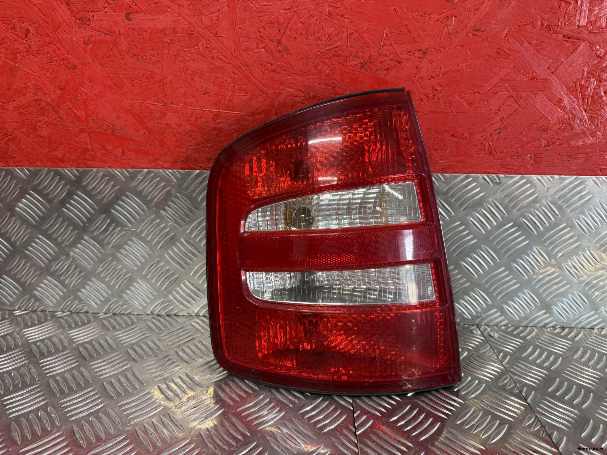 Levé zadní světlo Škoda Fabia 1 6Y9945095