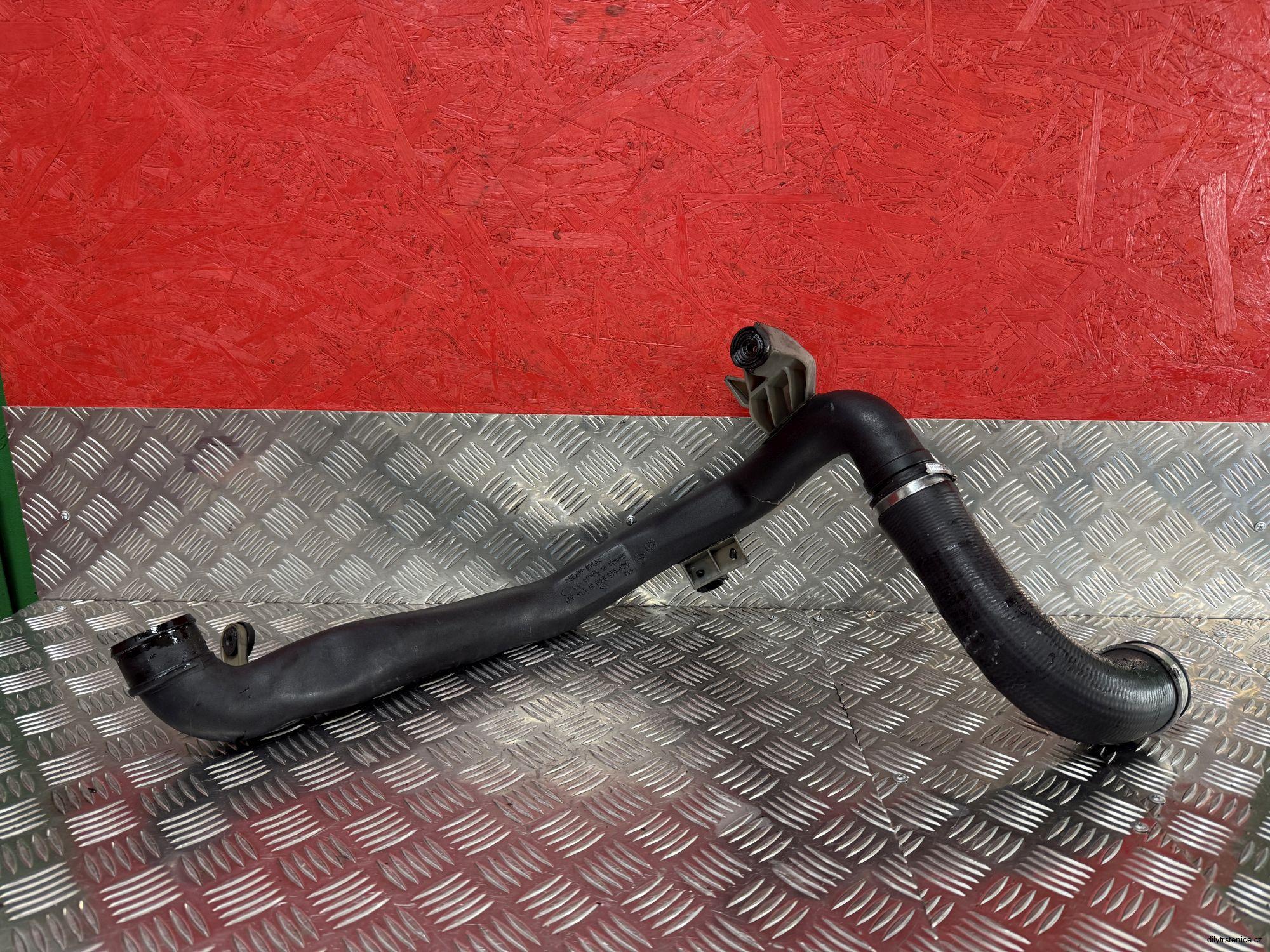 Tlaková trubka motoru 3C0145840H