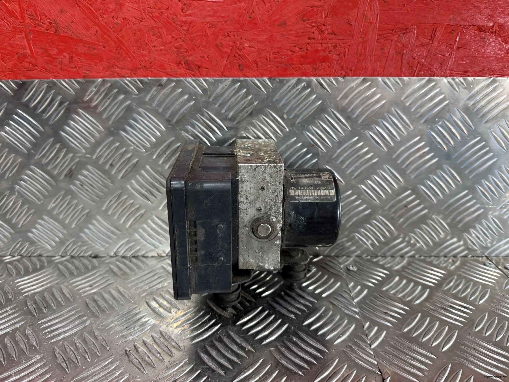 Řídicí jednotka ABS 1K0614517J 1K0907379K