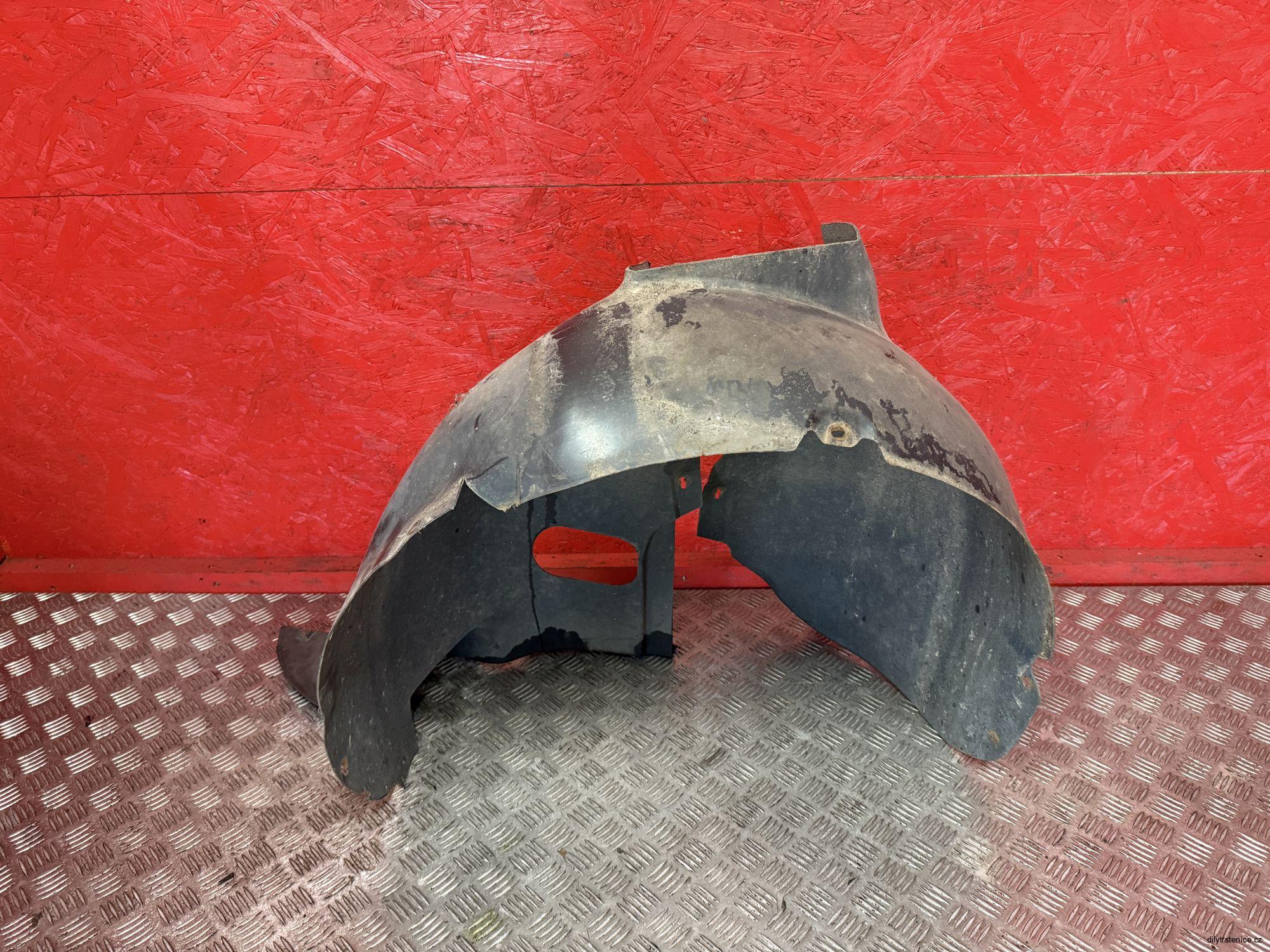 Levý přední podběh kola Vw Touran 1T2 1T0805973E