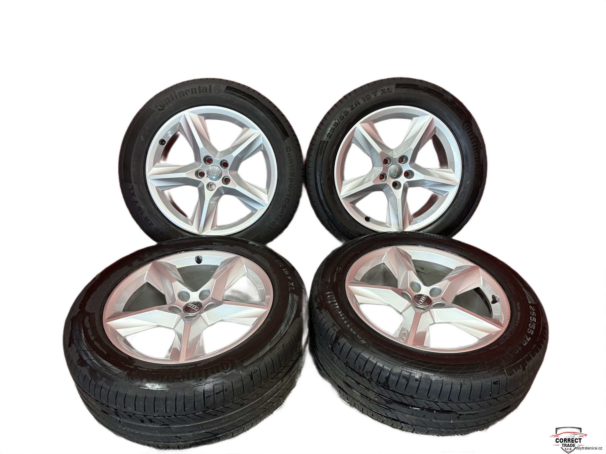Audi Q7 4M R19 Originál ALU disky 4M0601025F 8.0Jx19H2 ET 28 255/55 R19