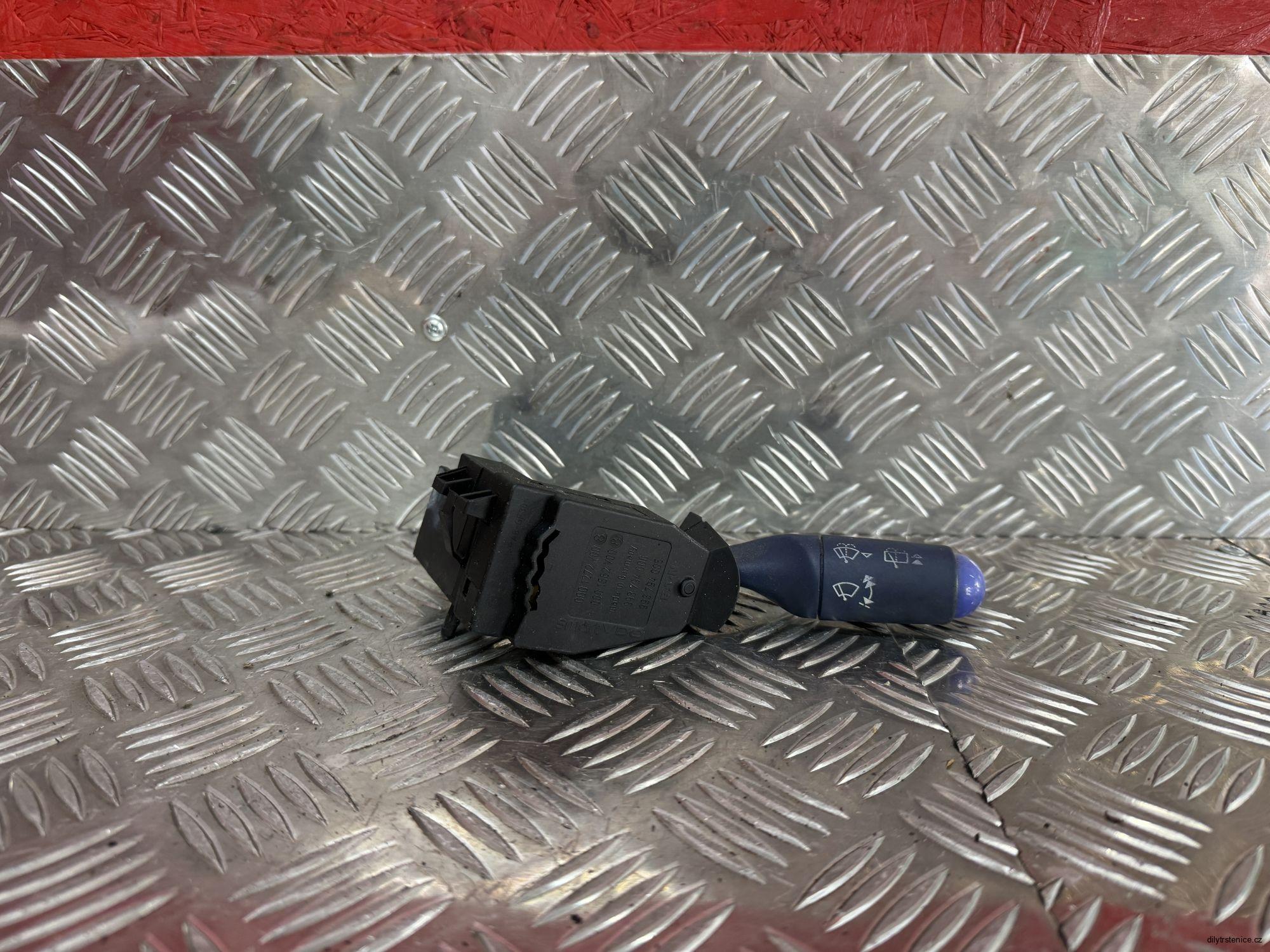Páčka stěračů pravá Smart ForTwo 0001272V00 0001562V00