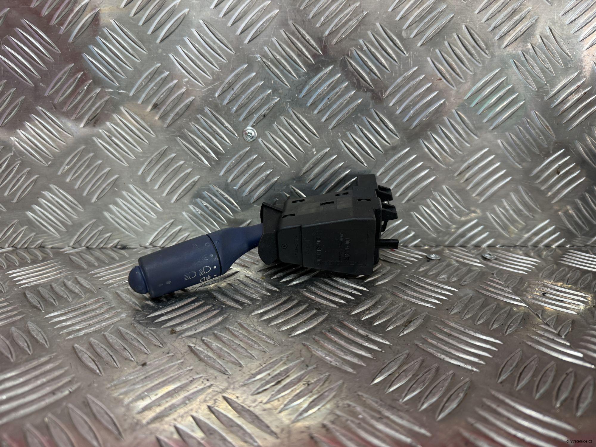 Páčka stěračů levá Smart ForTwo 0001185V00 993794001