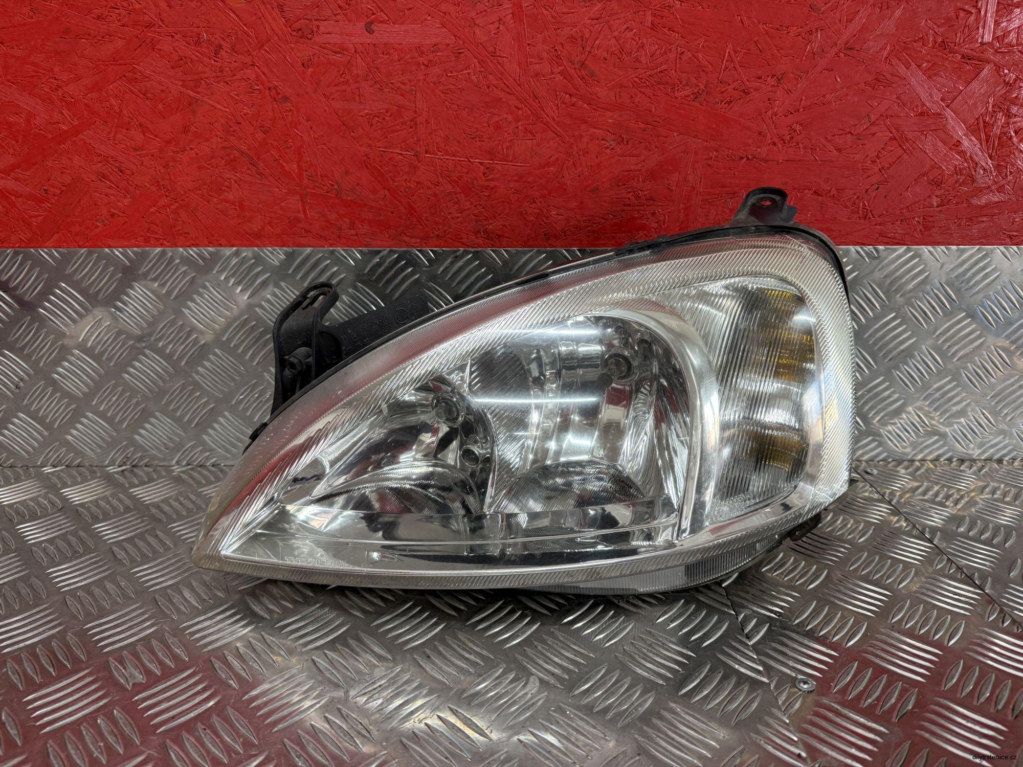 Levé přední světlo Opel Corsa C