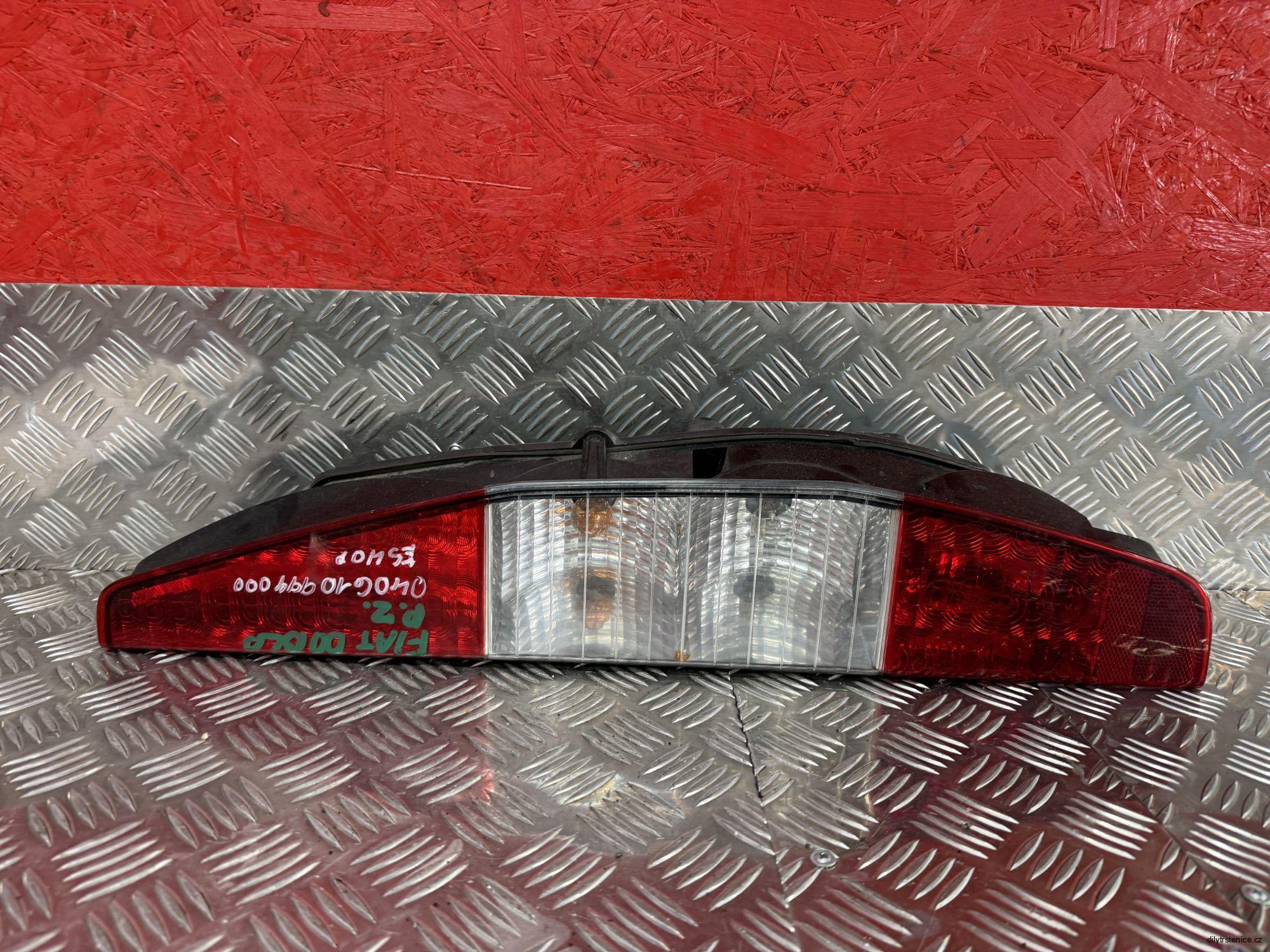 Pravé zadní světlo Fiat Doblo 040600999000