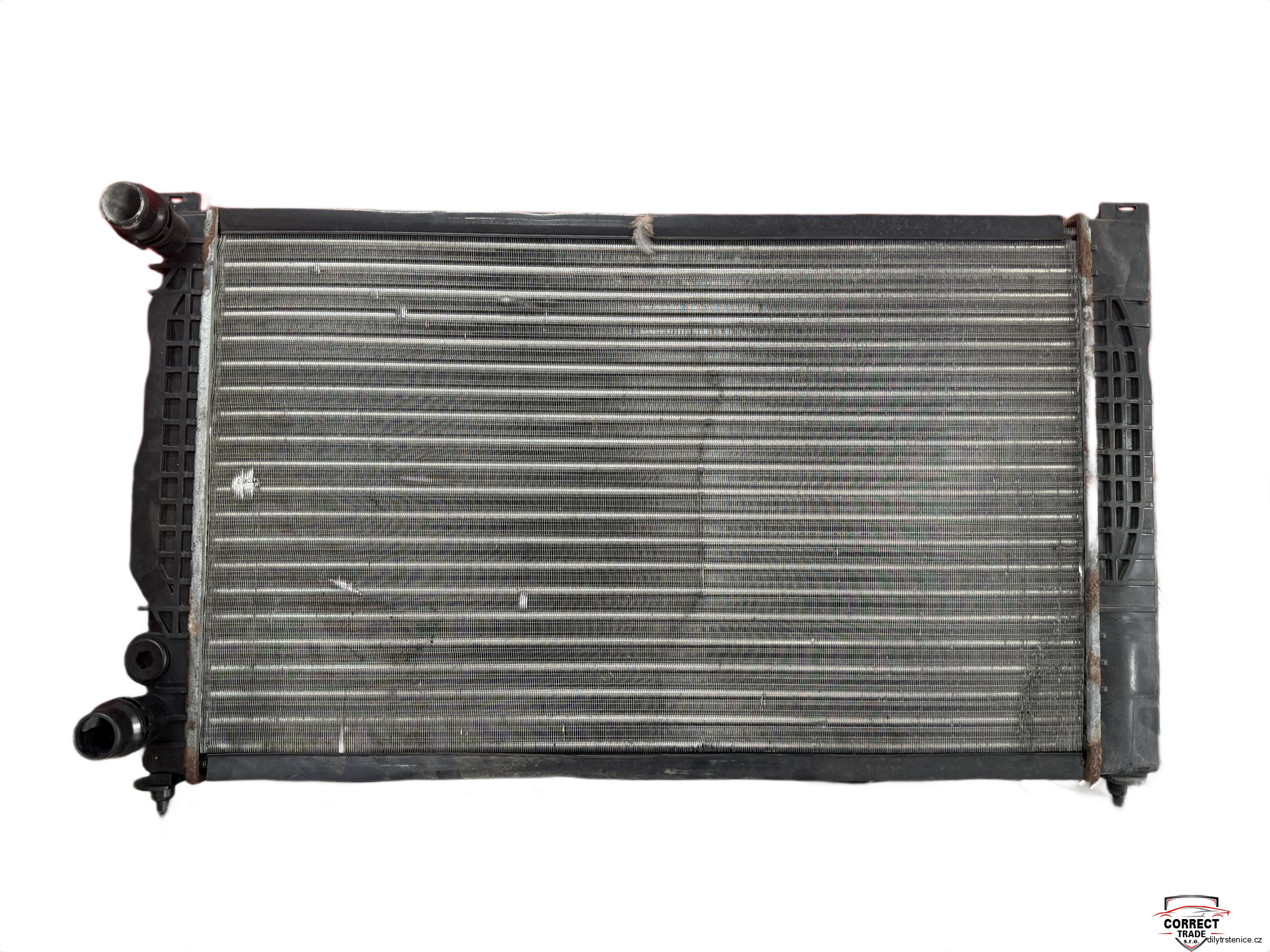 Chladič vody Ford Focus MK2 1.6 74kw 16V