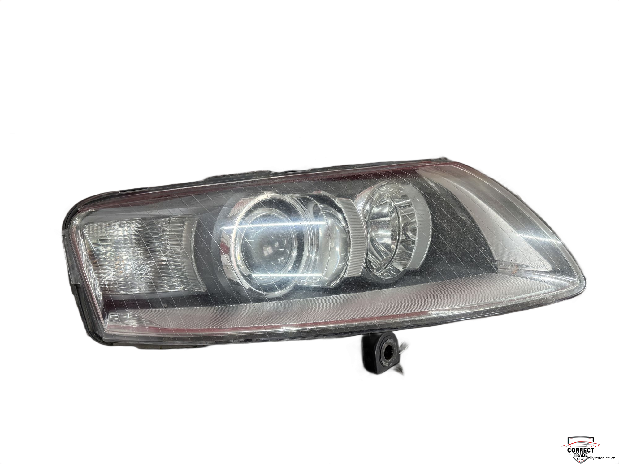 Světlo přední pravé Bi-xenon Audi A6 4F 4F0941030FG - poškozené 