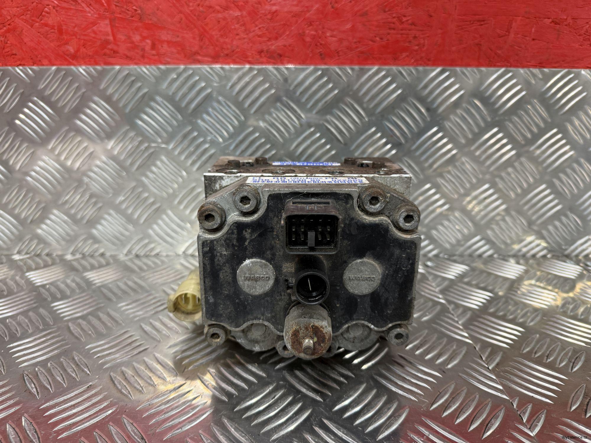 Řídicí jednotka ABS Land Rover Freelander I 4784070300 10123099