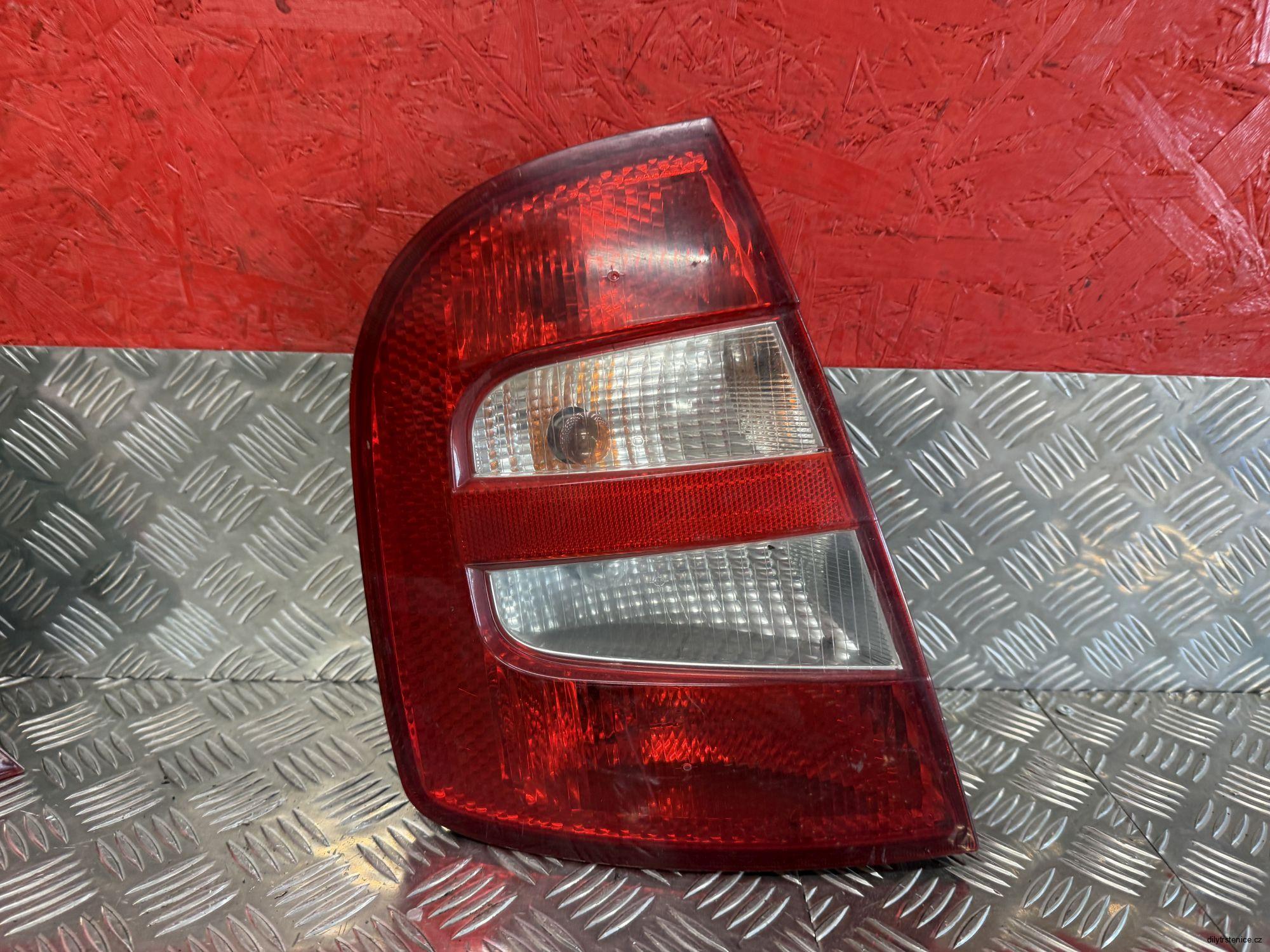Levé zadní světlo Škoda Fabia 1 hatchback před. facelift 6Y6945095B