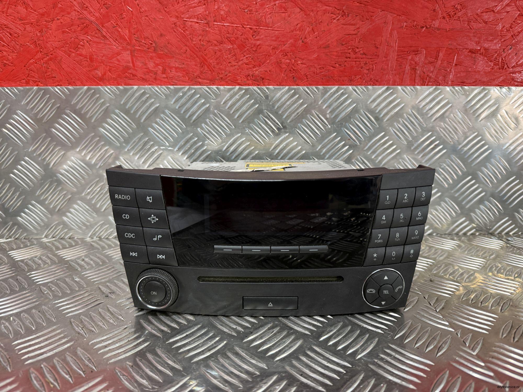 Radio Mercedes W211 2002-2006 A2118209889